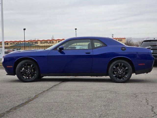 2022 Dodge Challenger SXT