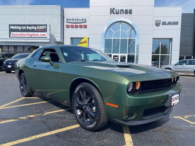 2022 Dodge Challenger SXT