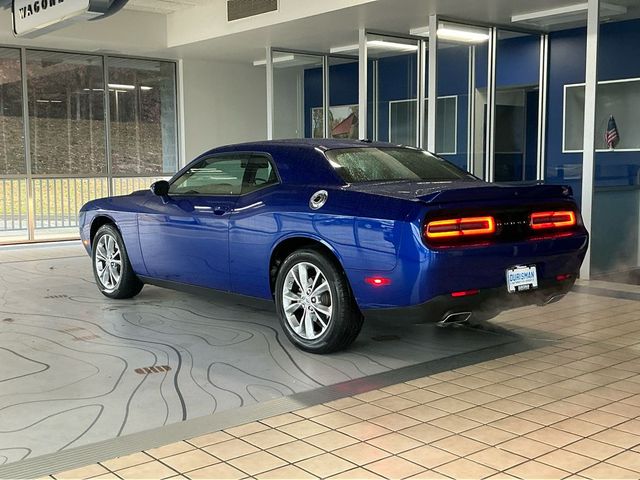 2022 Dodge Challenger SXT