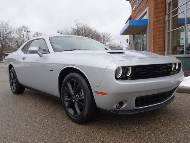 2022 Dodge Challenger SXT