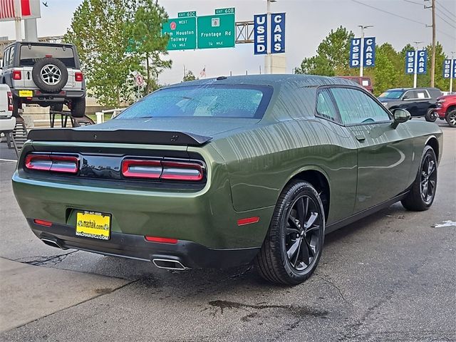 2022 Dodge Challenger SXT