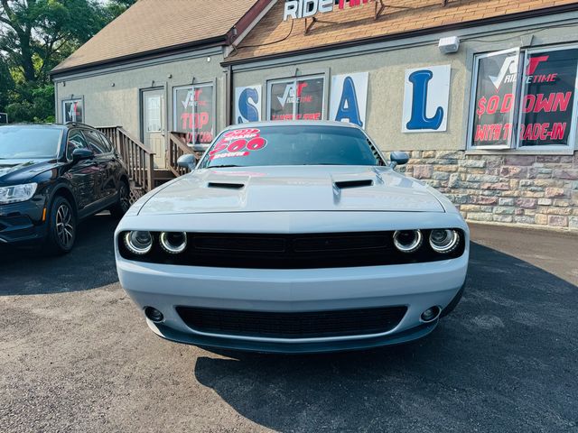 2022 Dodge Challenger SXT