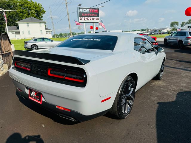 2022 Dodge Challenger SXT