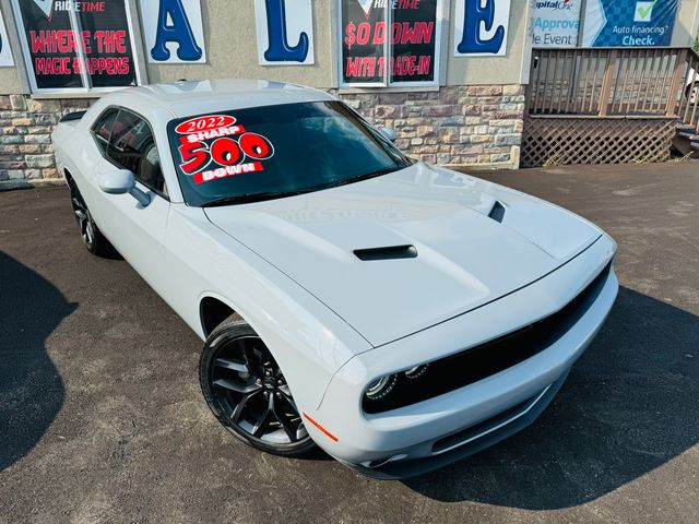 2022 Dodge Challenger SXT