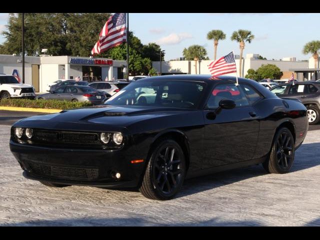 2022 Dodge Challenger SXT