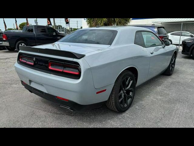 2022 Dodge Challenger SXT