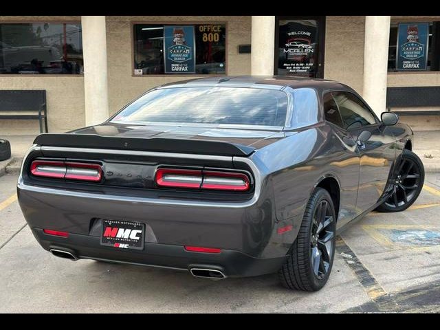 2022 Dodge Challenger SXT