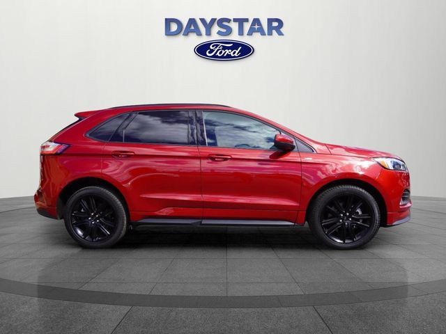 2022 Ford Edge ST Line