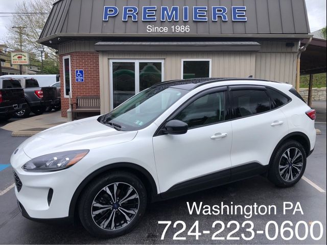 2022 Ford Escape SE