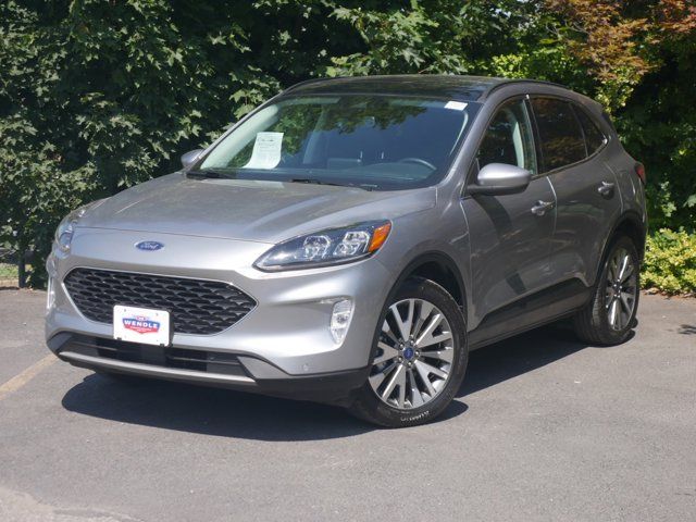 2022 Ford Escape Titanium