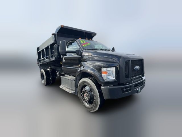 2022 Ford F-650 Base