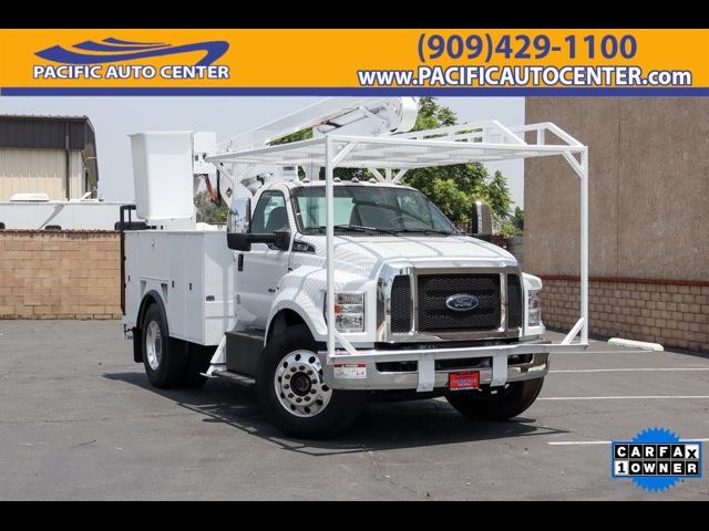 2022 Ford F-650 Base