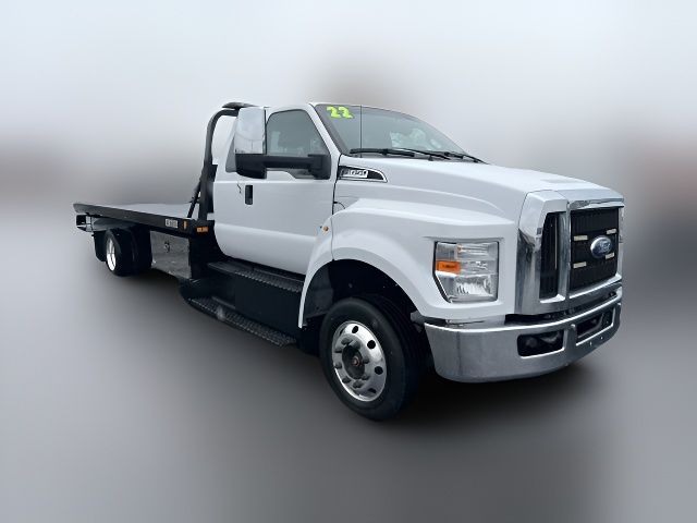 2022 Ford F-650 Base