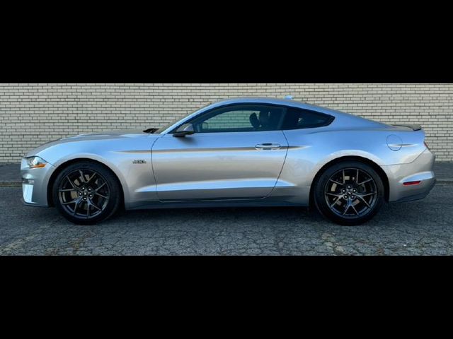 2022 Ford Mustang 