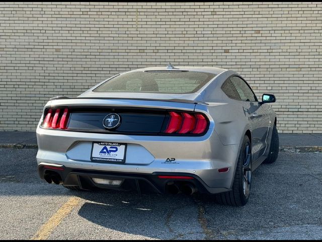 2022 Ford Mustang 