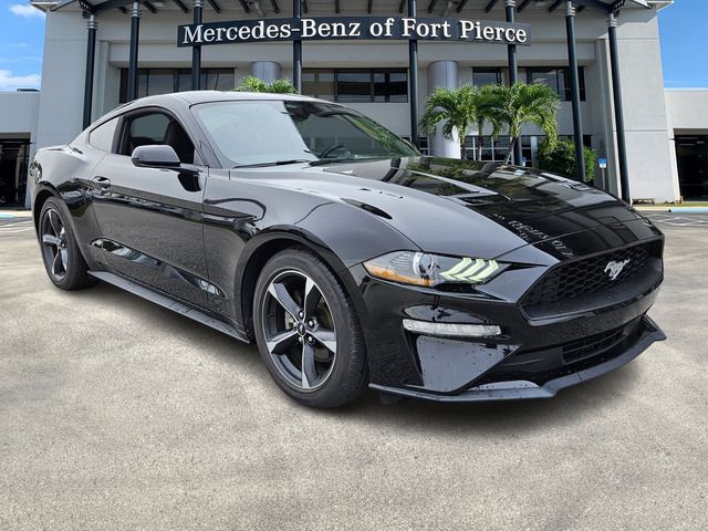 2022 Ford Mustang EcoBoost