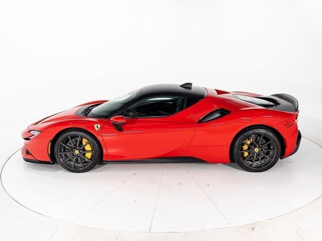 2022 Ferrari SF90 Stradale Base