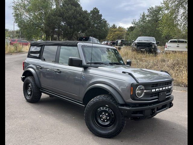 2022 Ford Bronco Black Diamond