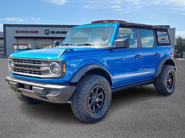 2022 Ford Bronco 