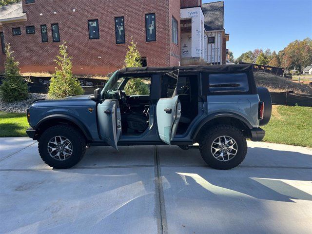 2022 Ford Bronco Badlands