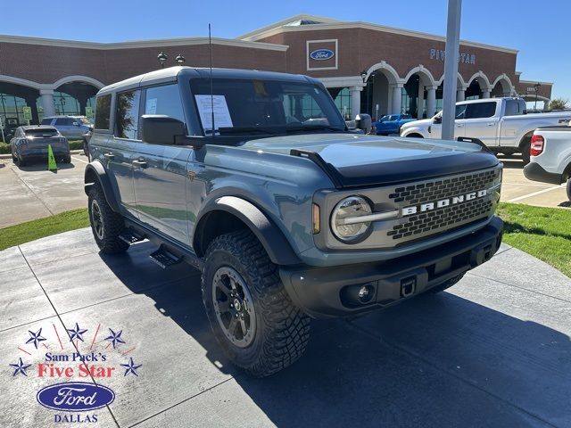 2022 Ford Bronco Badlands