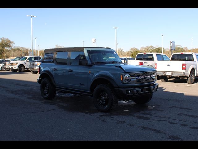2022 Ford Bronco Badlands