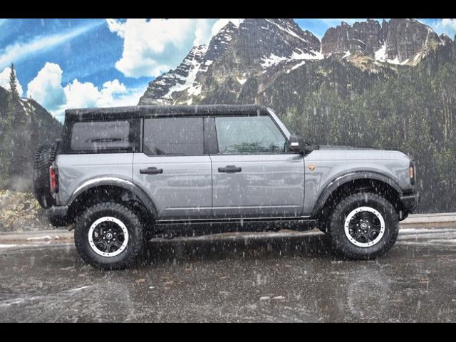 2022 Ford Bronco Badlands