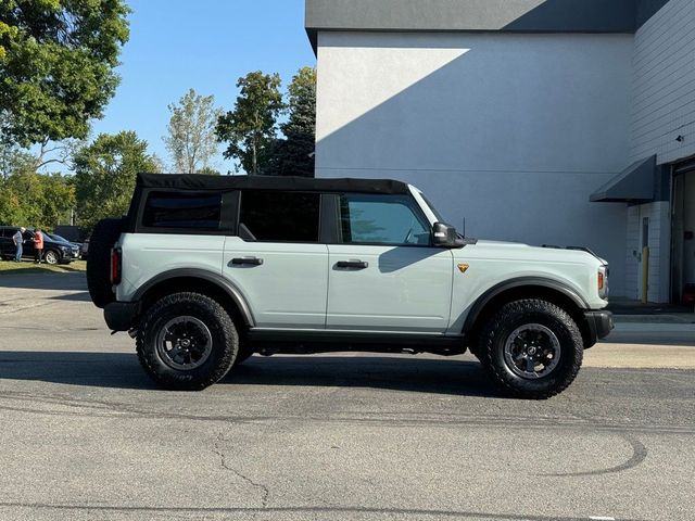 2022 Ford Bronco Badlands