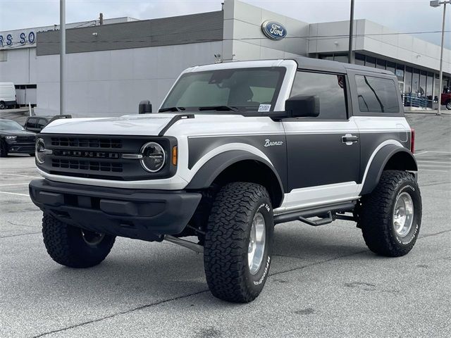 2022 Ford Bronco Base