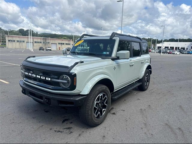 2022 Ford Bronco Outer Banks