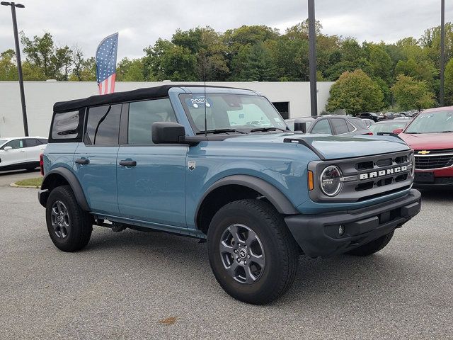 2022 Ford Bronco Base