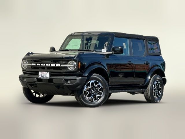 2022 Ford Bronco Base