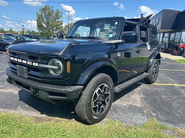 2022 Ford Bronco Outer Banks