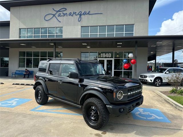 2022 Ford Bronco 