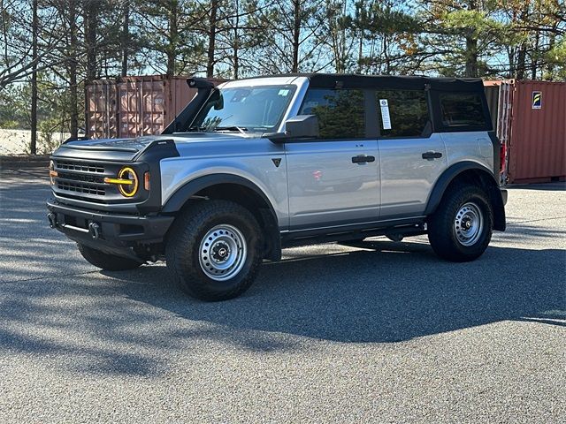 2022 Ford Bronco Base