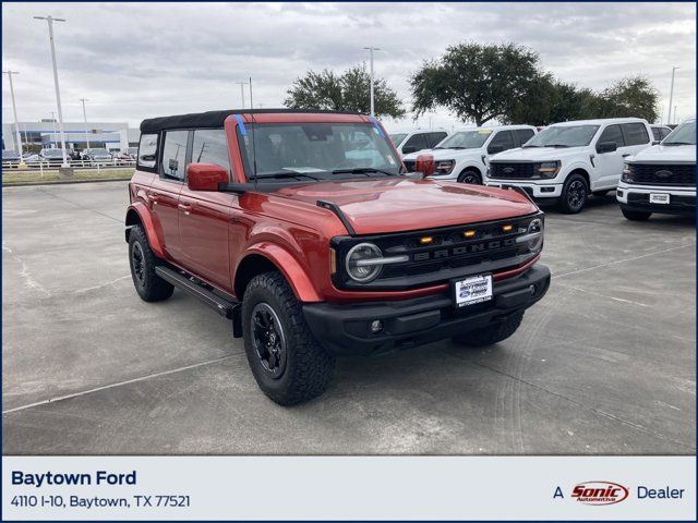 2022 Ford Bronco Outer Banks