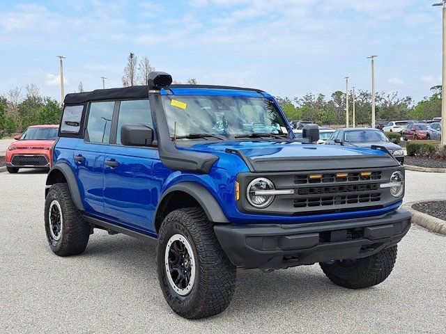 2022 Ford Bronco Base