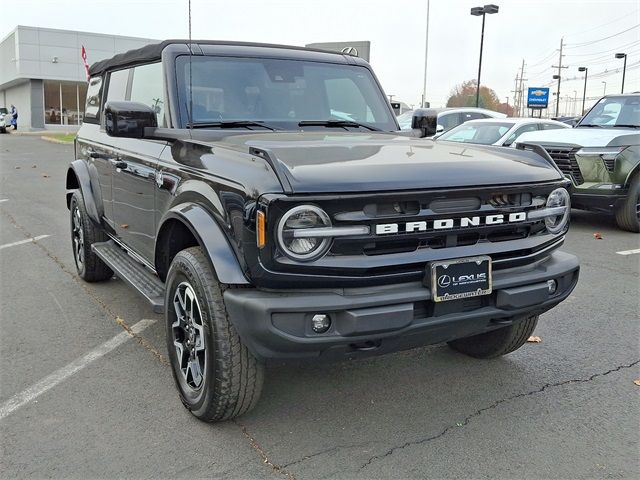 2022 Ford Bronco Outer Banks