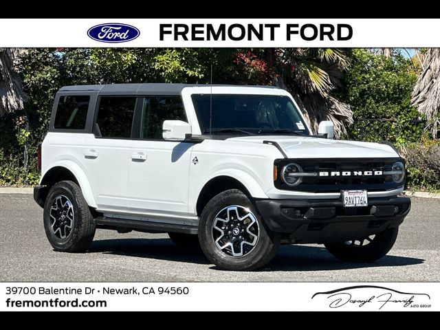 2022 Ford Bronco Base