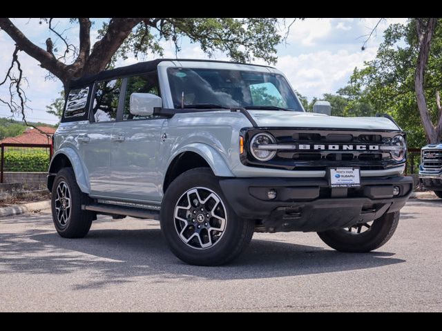 2022 Ford Bronco Outer Banks