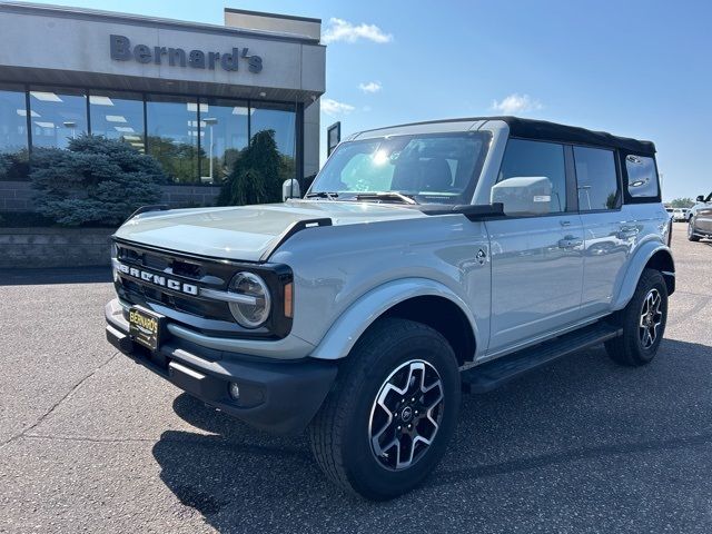 2022 Ford Bronco Outer Banks