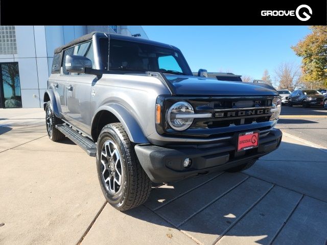 2022 Ford Bronco Outer Banks