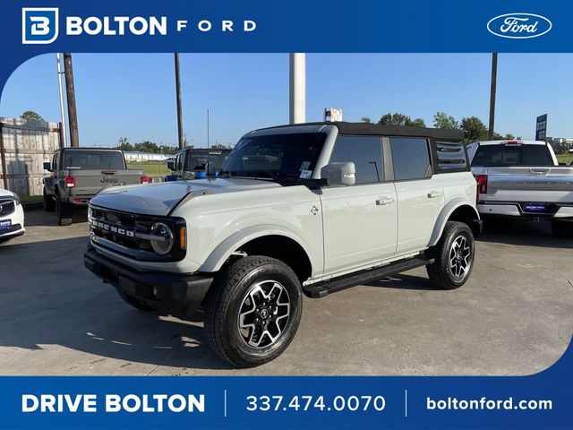 2022 Ford Bronco 