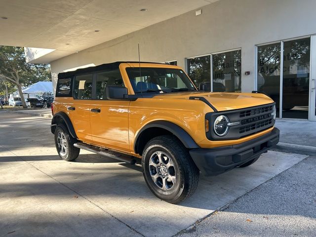 2022 Ford Bronco Base