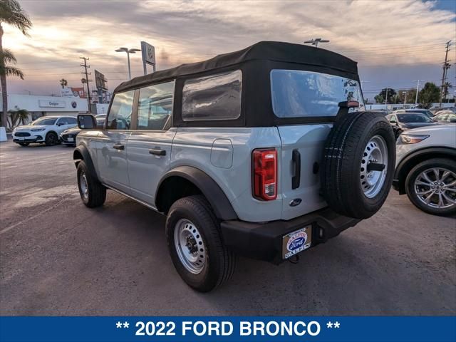 2022 Ford Bronco Base