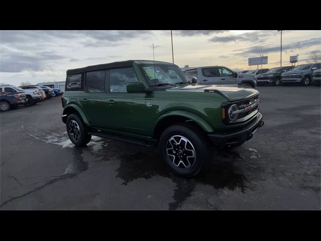 2022 Ford Bronco Outer Banks