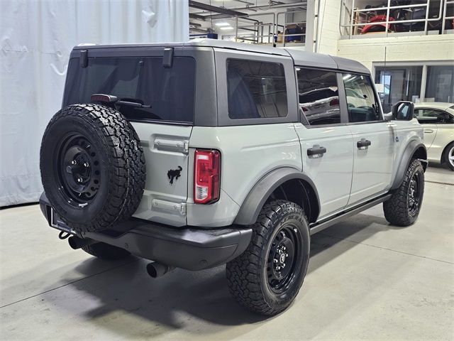 2022 Ford Bronco Black Diamond