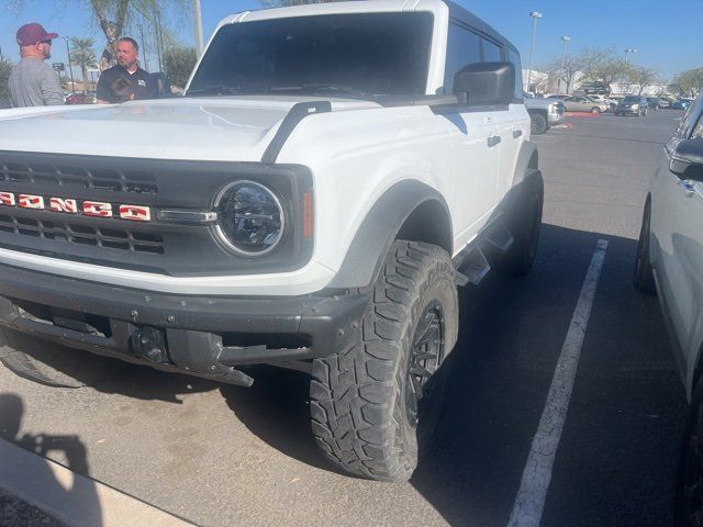 2022 Ford Bronco Base