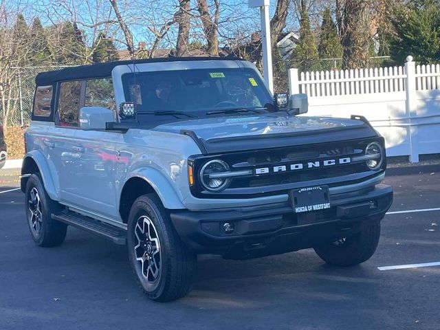 2022 Ford Bronco Outer Banks