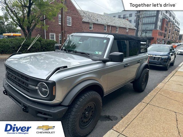 2022 Ford Bronco Base